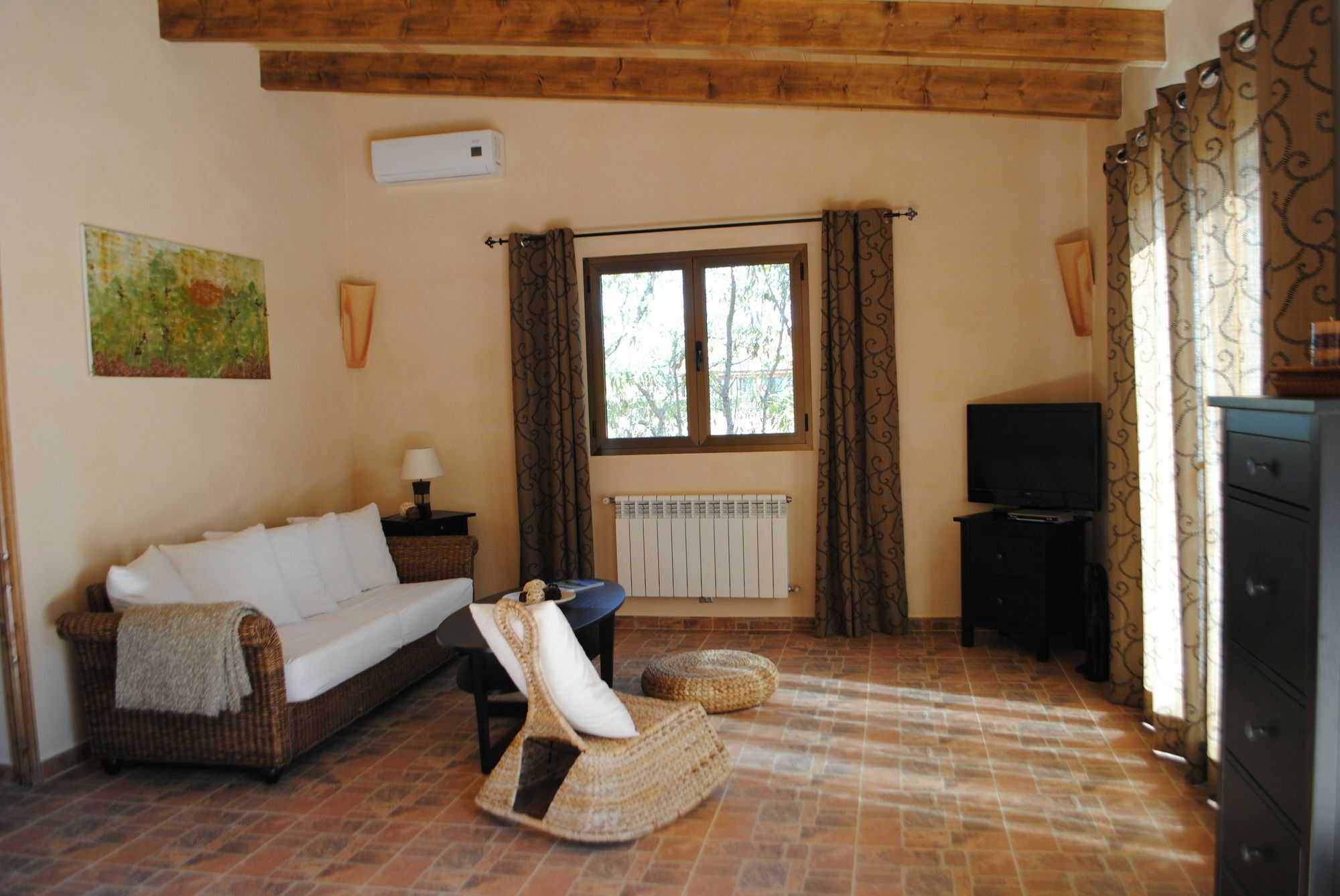 Weingut & Landhotel Can Davero Бинисалем Экстерьер фото